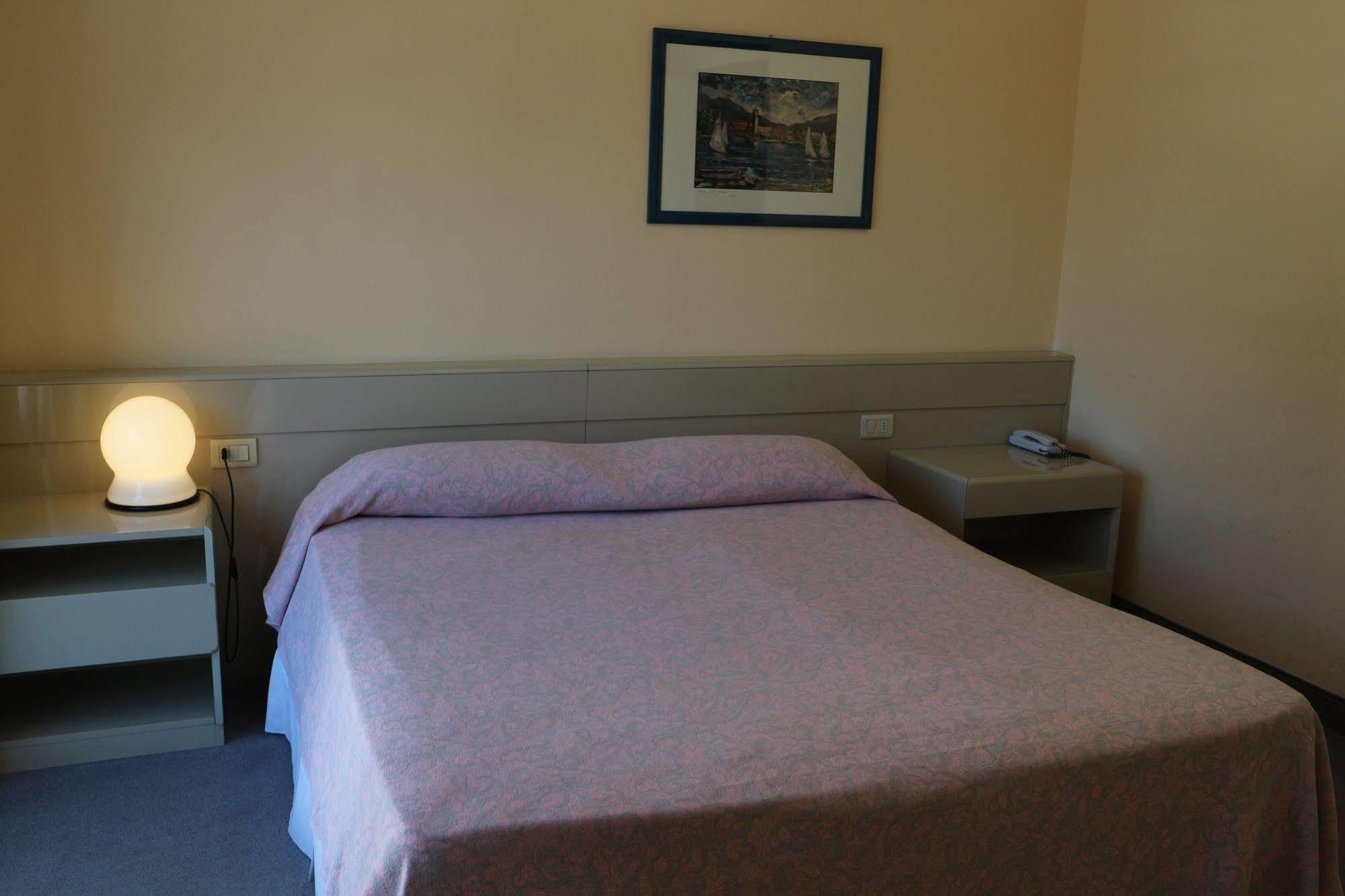 Bristol Hotel 3*